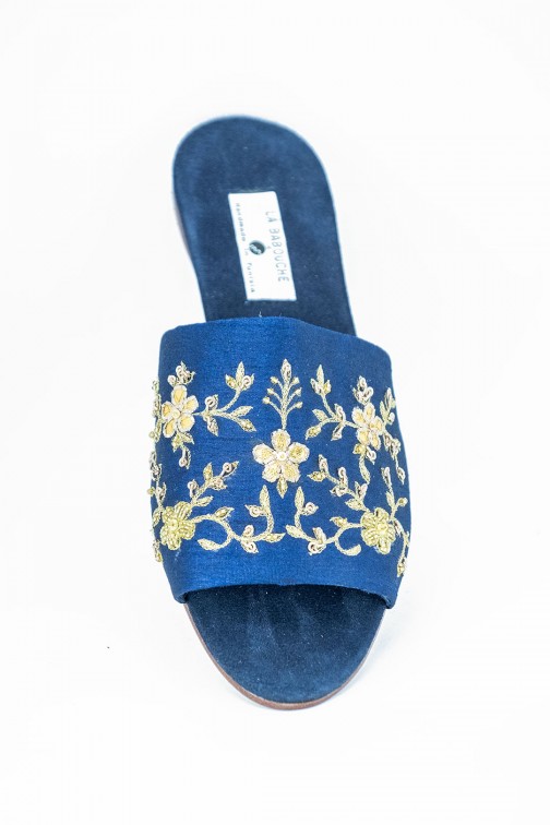Les Mules Brodées