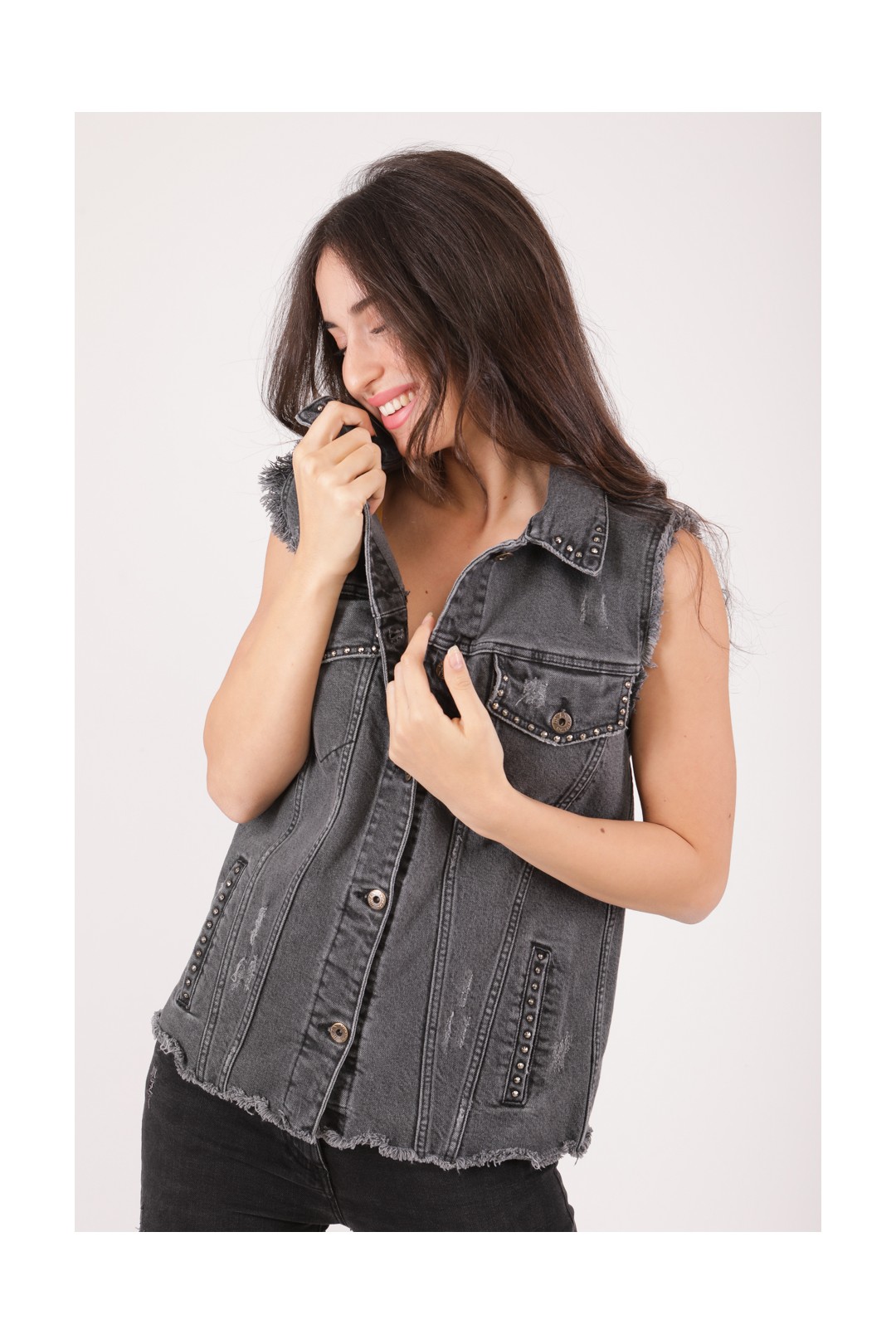 Gilet en jean sans manche femme sale